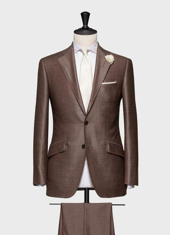 Серо-коричневый свадебный костюм