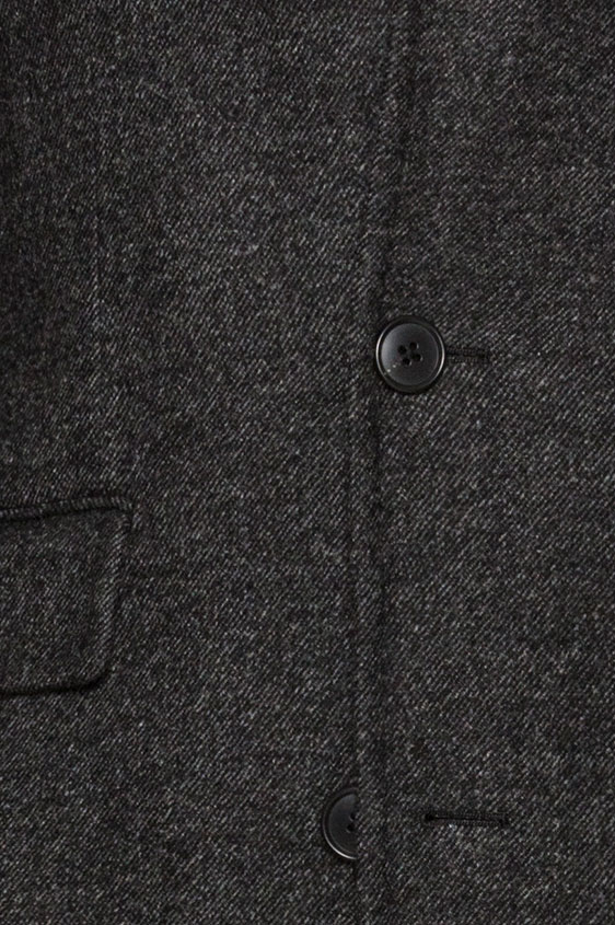 Темно-серое пальто