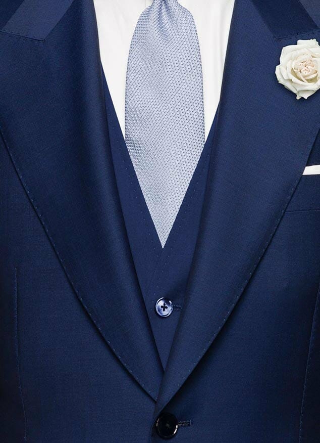 Свадебный темно-синий костюм