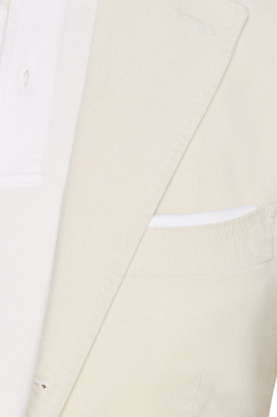 Белый костюм из вельвета