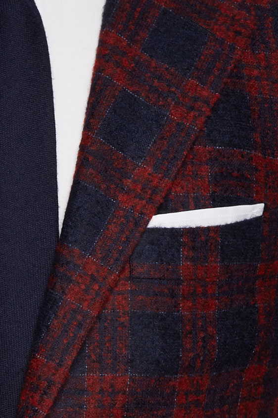 Пиджак темно-синий из шерсти в контрастную клетку