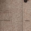 Светло-коричневое пальто в ёлочку