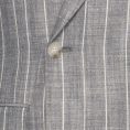 Светло-серый костюм из шелка со льном в широкую полоску