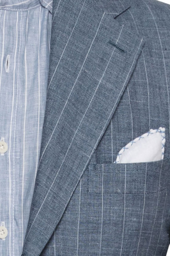 Костюм серо-синий в светлую тонкую полоску