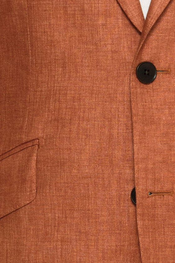 Костюм оранжевого цвета из льна