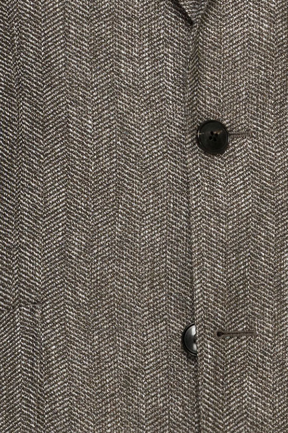 Пиджак светло-коричневый в “елочку”