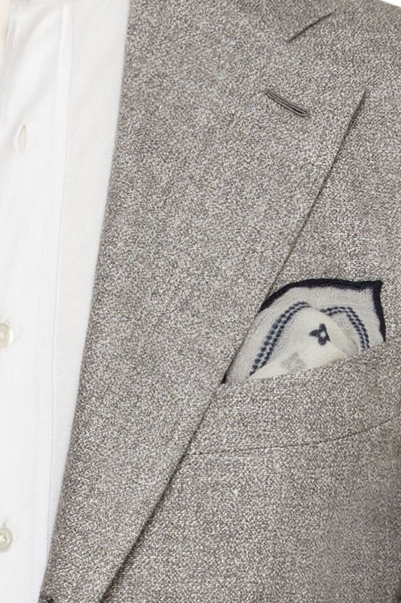 Пиджак светло-серый