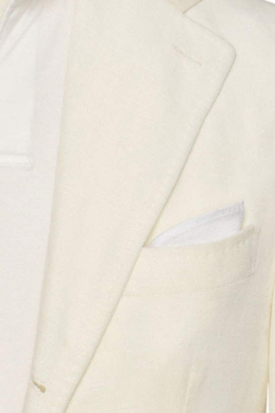 Пиджак белый бархатистый