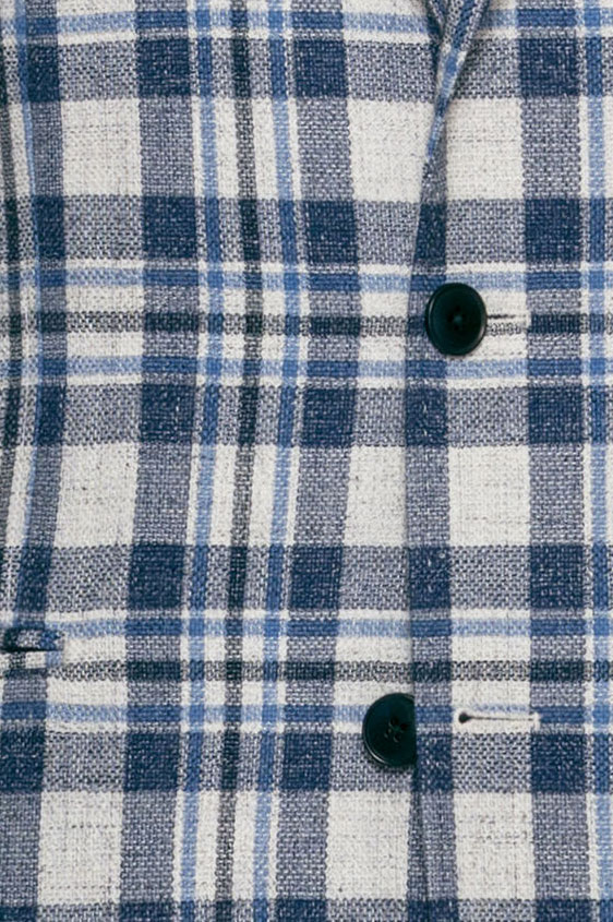 Пиджак в яркую клетку