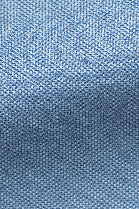 Голубое поло