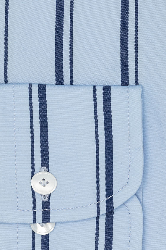 Сорочка голубая в синюю полоску