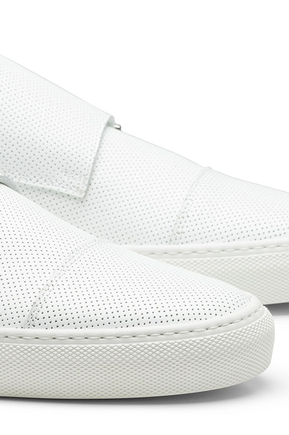 Белые кеды монки из перфорированной кожи