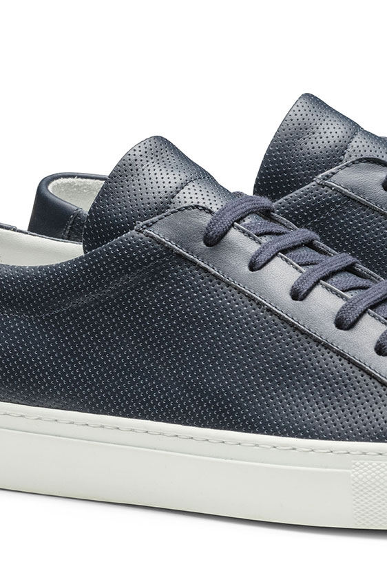 Синие кеды из перфорированной кожи