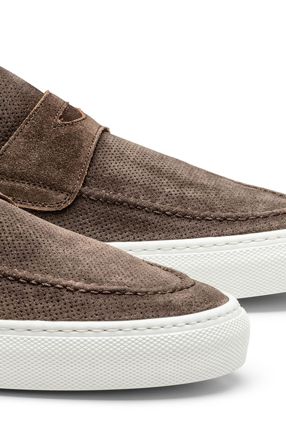 Кеды пенни лоферы темно-коричневые из перфорированной замши