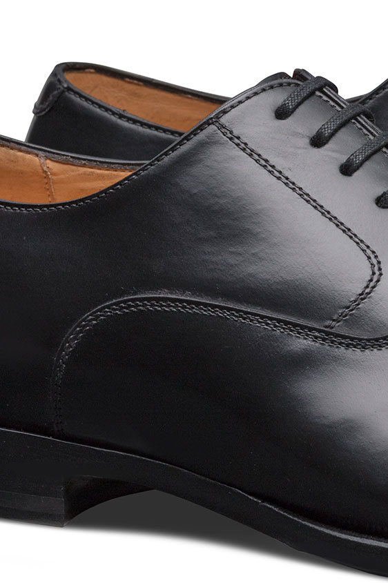 Черные оксфорды из кожи