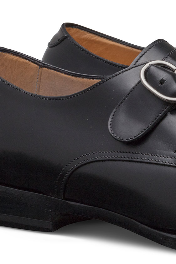 Черные гонки из натуральной кожи