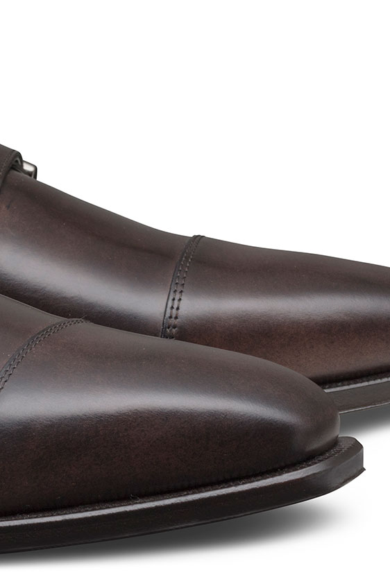 Темно-коричневые монки из кожи