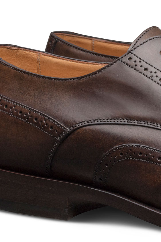 Коричневые дерби из кожи с брогированием