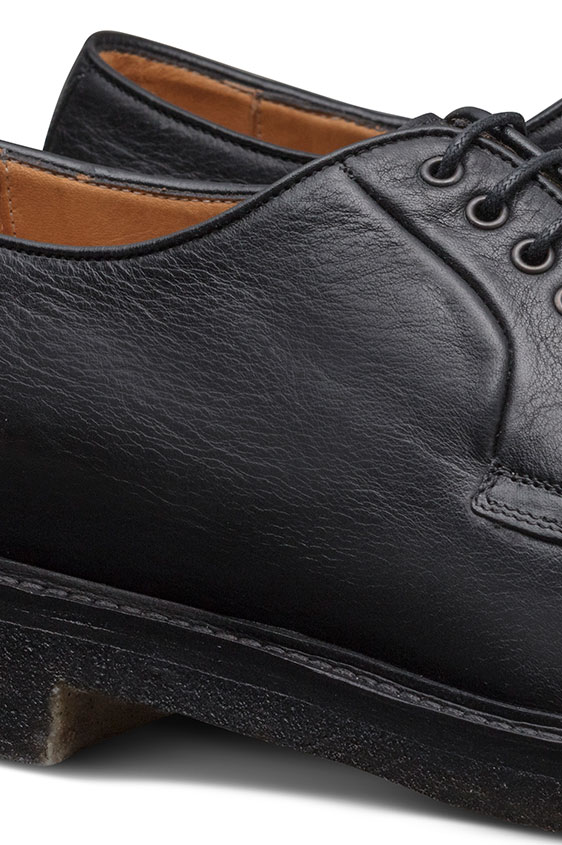 Черные дерби из кожи