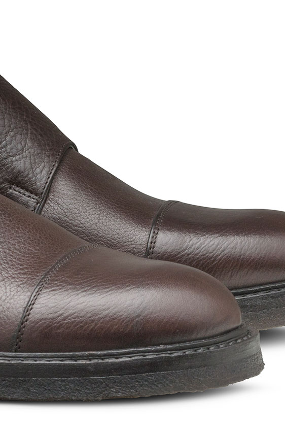 Монки темно-коричневые