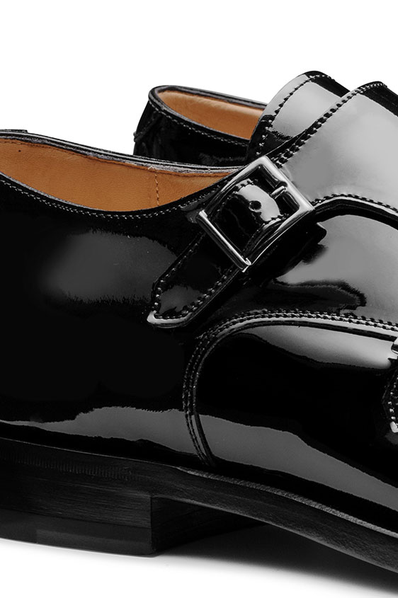 Черные лаковые монки