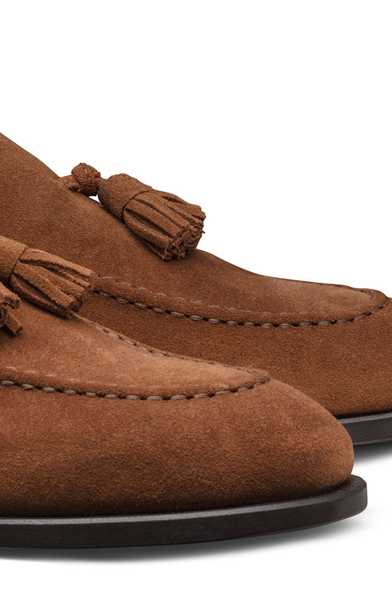 Светло-коричневые лоферы из замши