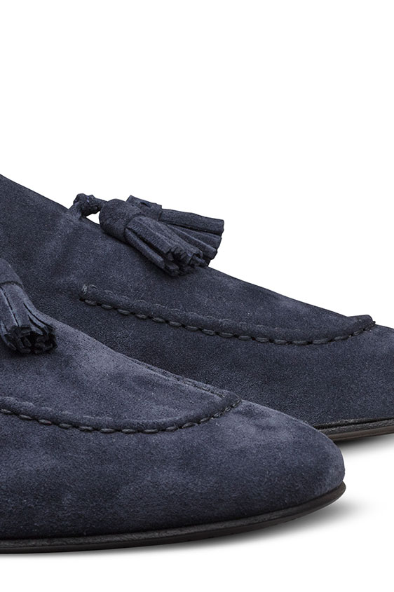 Темно-синие лоферы из замши