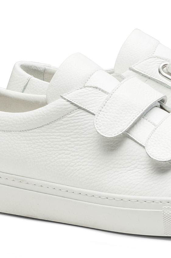 Кеды белые из кожи