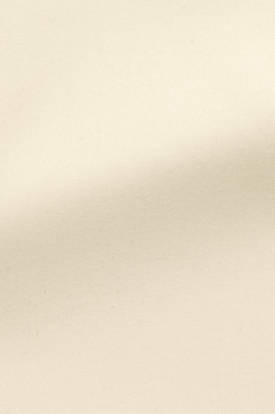 Костюм цвета слоновой кости структуры твил