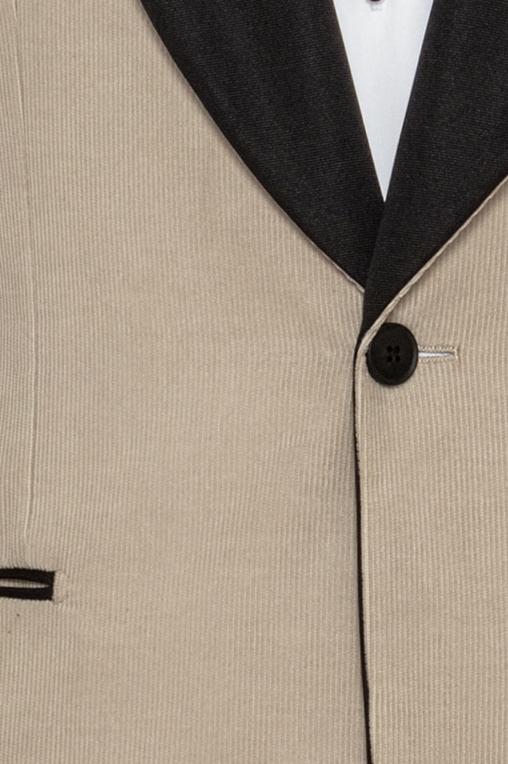 Светло-серый вельветовый костюм