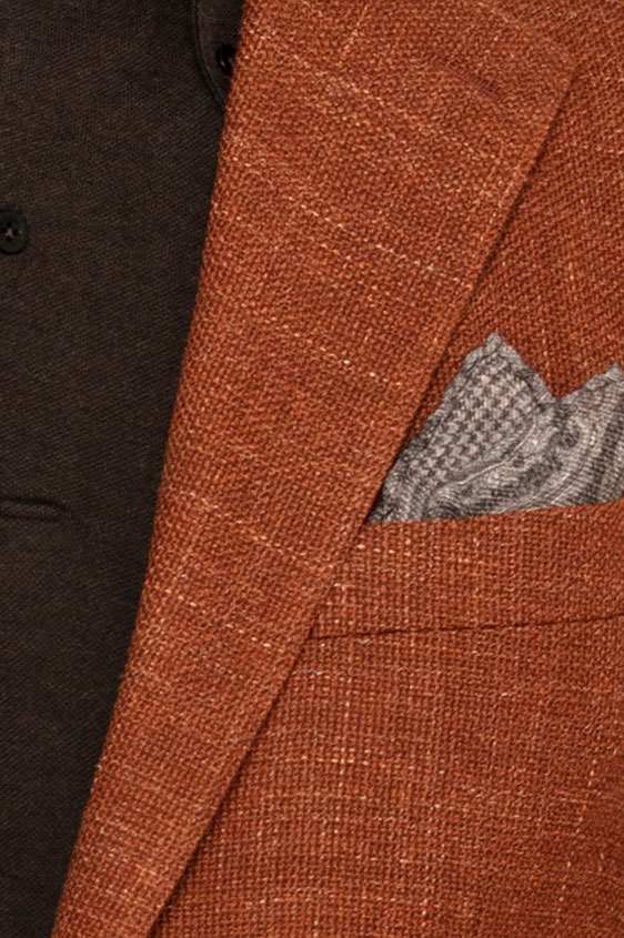 Кирпичный пиджак вязаной фактуры