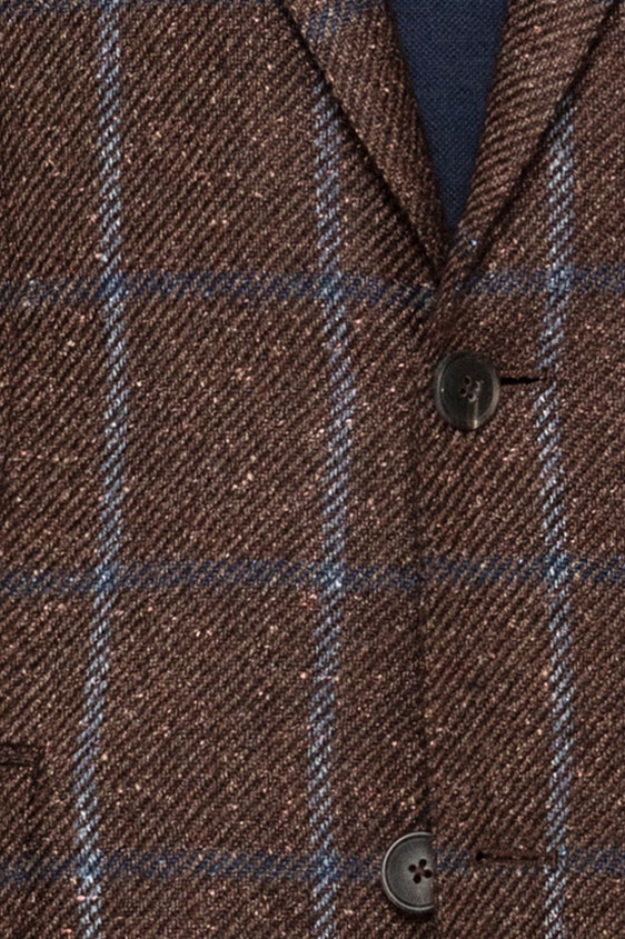 Коричневый пиджак в крупную клетку
