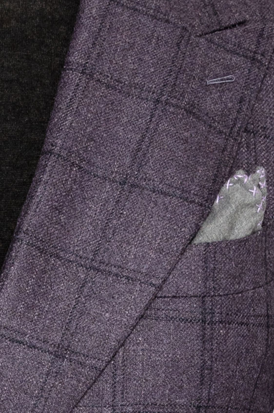 Фиолетовый пиджак в крупную клетку