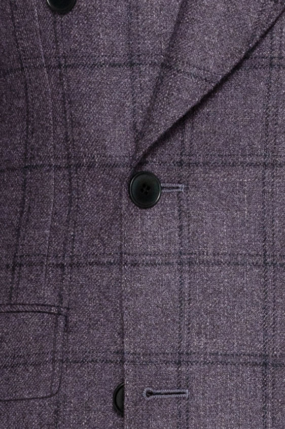 Фиолетовый пиджак в крупную клетку