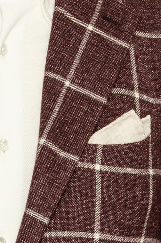 Бордовый пиджак в крупную серую клетку