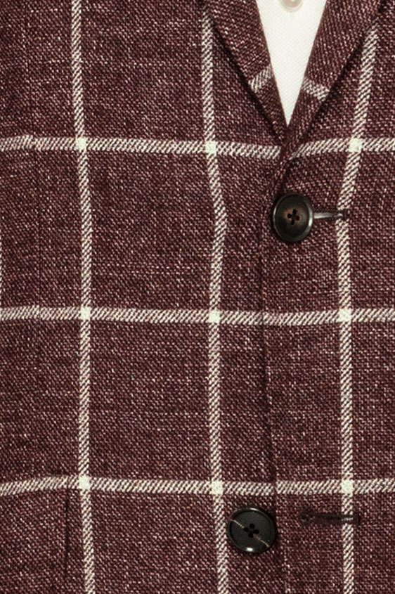 Бордовый пиджак в крупную серую клетку