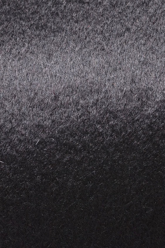 Темно-синее кашемировое пальто