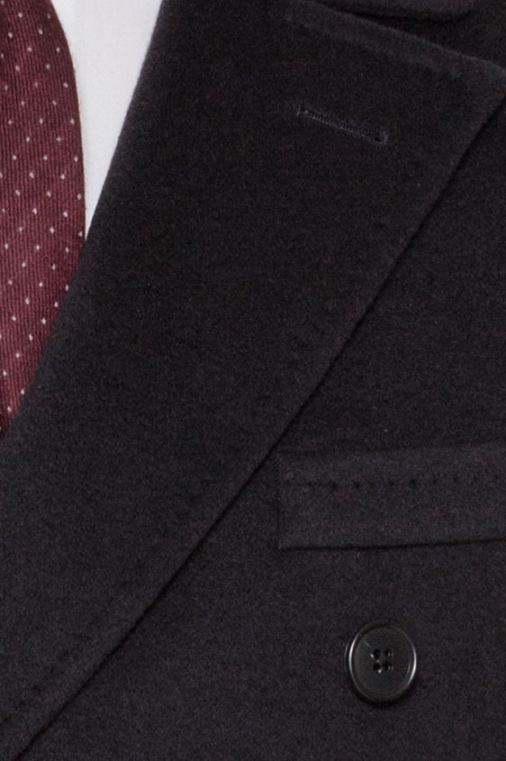 Темно-синее кашемировое пальто