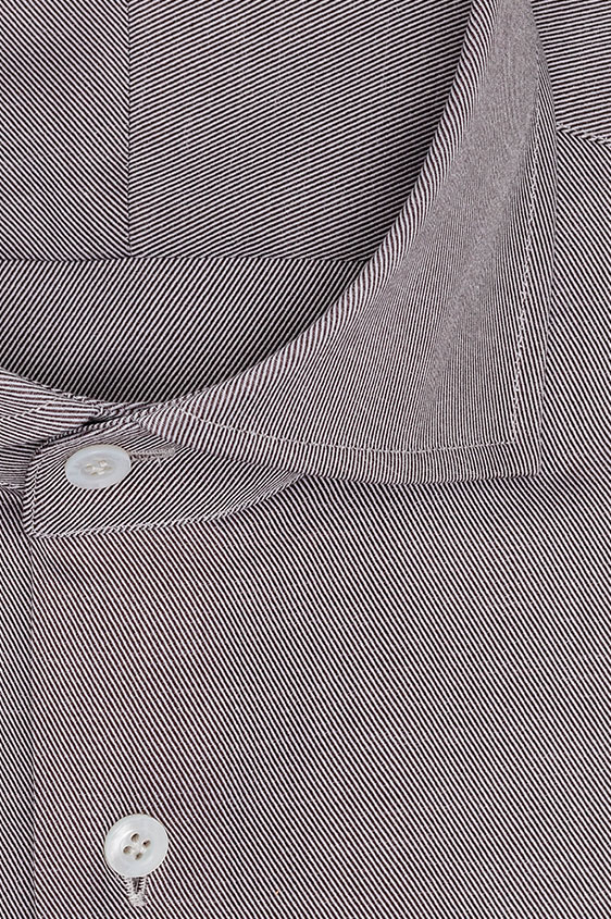 Светло-коричневая сорочка