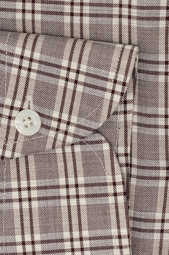 Светло-коричневая сорочка в клетку