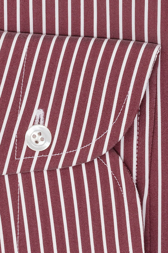 Светло-бордовая сорочка в белую полоску