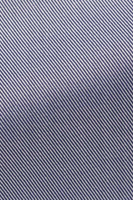 Светло-синяя сорочка