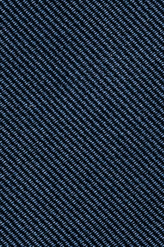 Темно-синий галстук