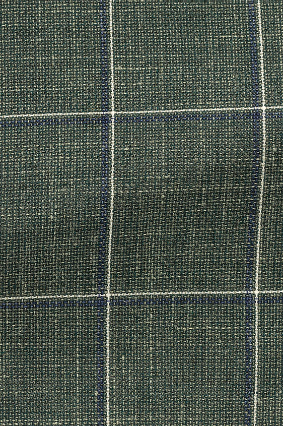 Зеленый костюм в крупную клетку