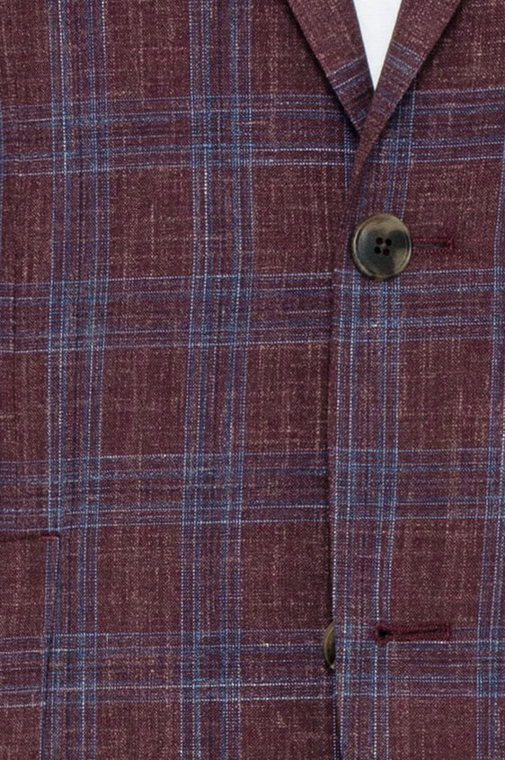 Бордовый костюм в голубую клетку