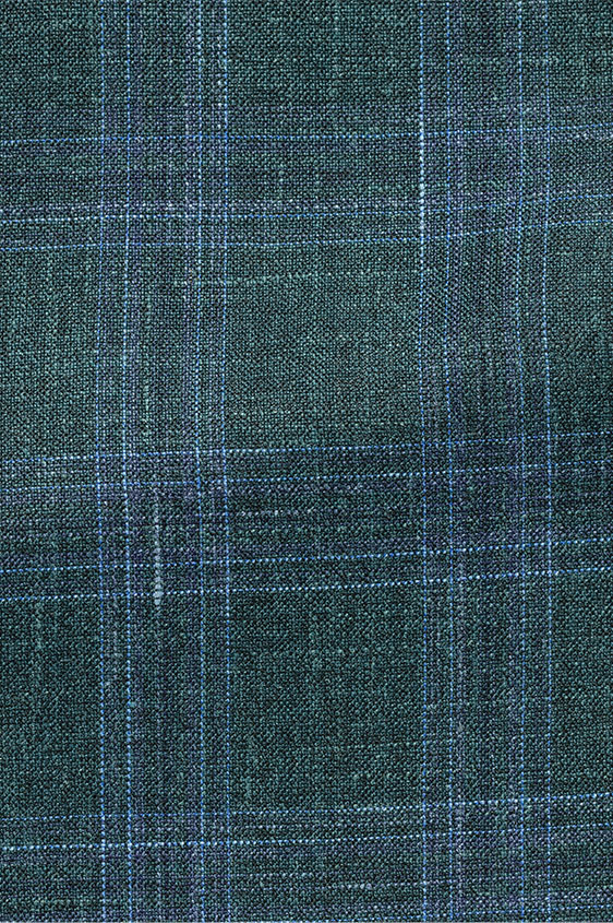 Зелено-синий костюм в голубую клетку