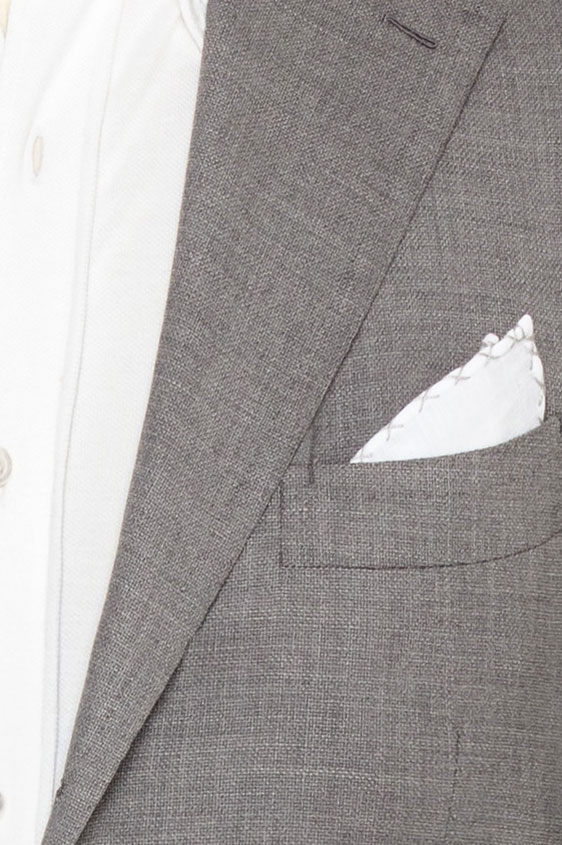 Серый костюм из шерсти с шёлком