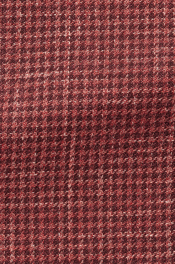 Бордовый костюм в гусиную лапку