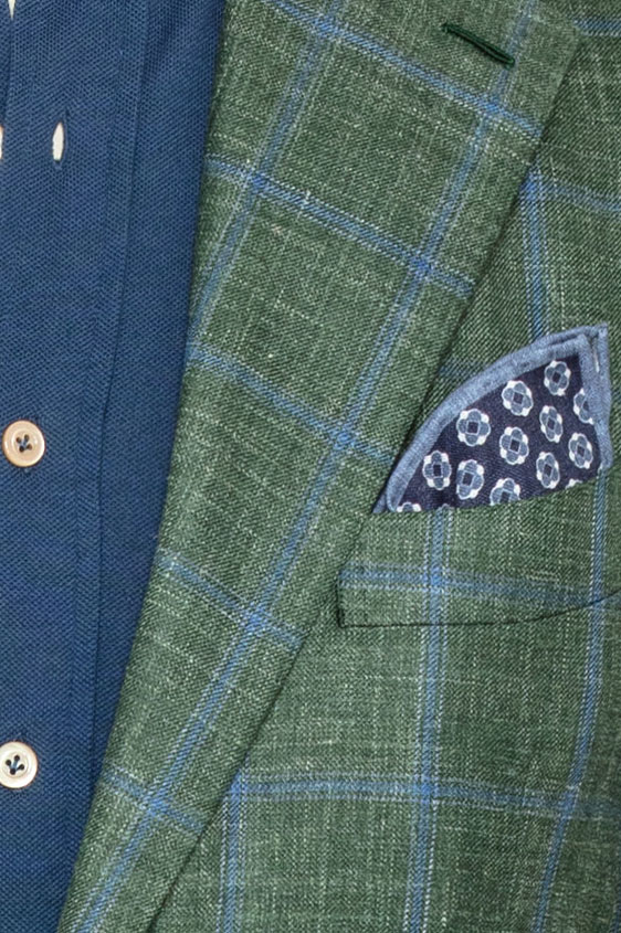 Зеленый пиджак в голубую клетку