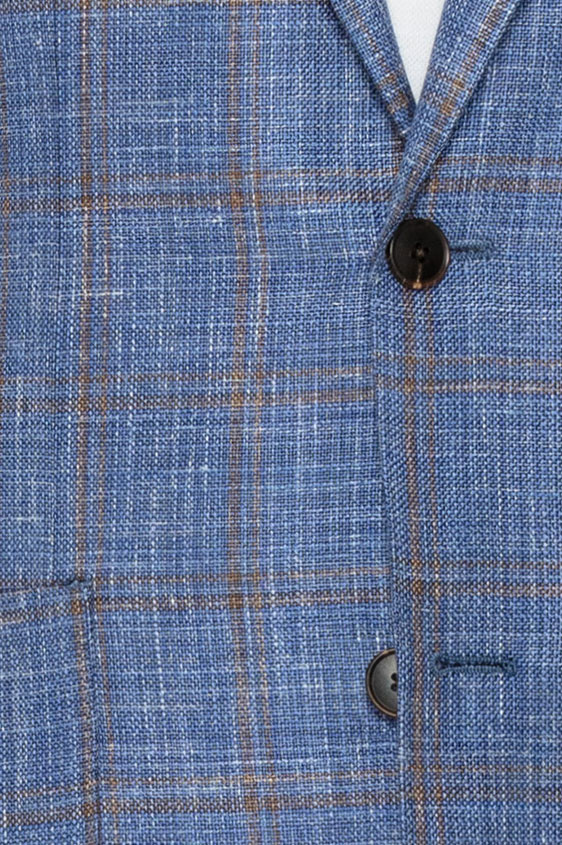 Голубой пиджак в оранжевую клетку